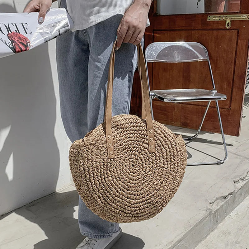 Round Straw Woman's Summer Handbag