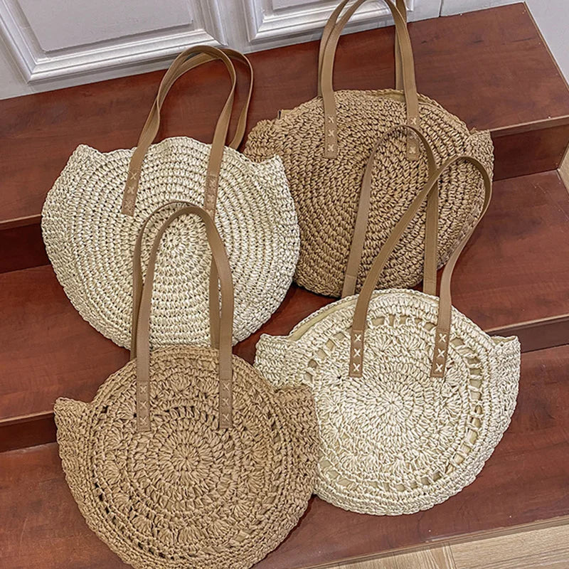 Round Straw Woman's Summer Handbag
