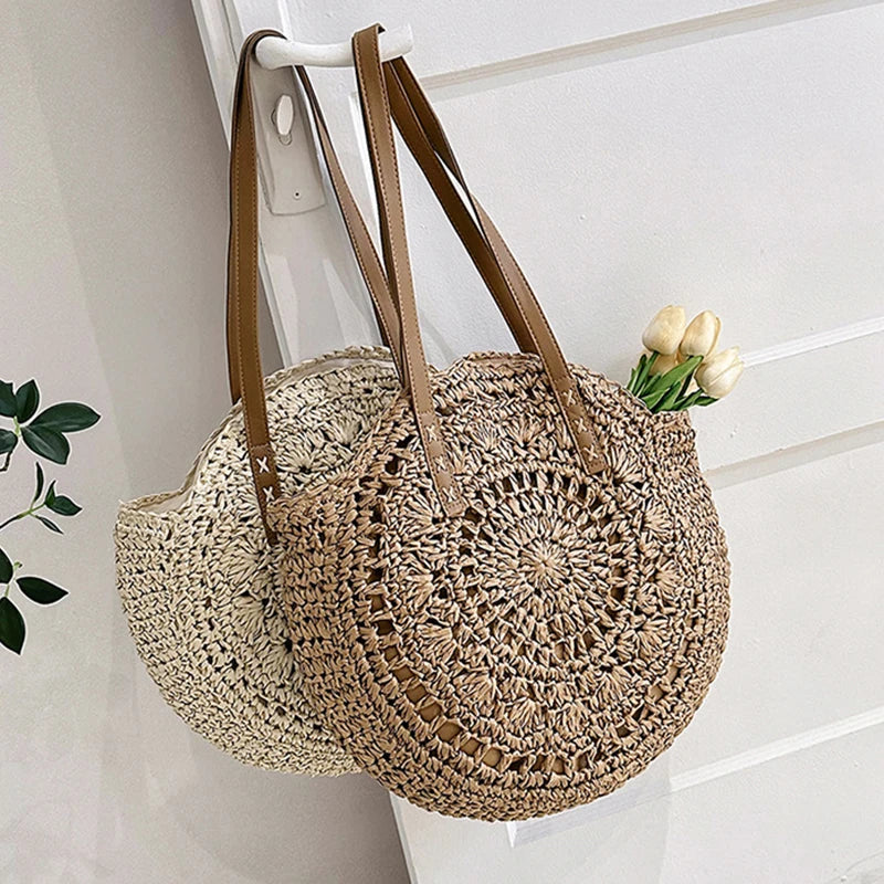 Round Straw Woman's Summer Handbag