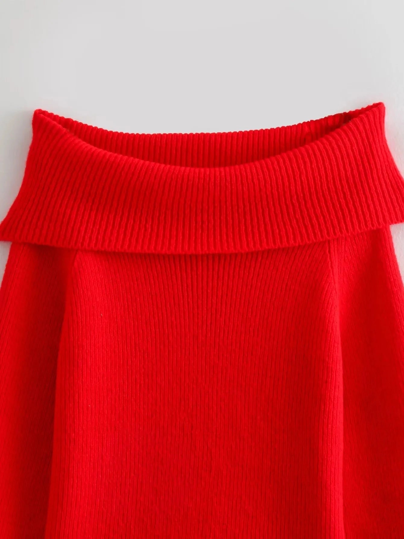 TRAFZA Off Shoulder Pullover Sweater