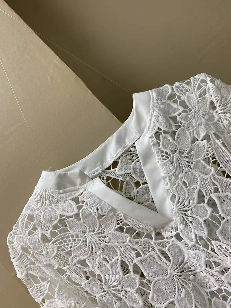 Abrini White Embroidery Lace Dress