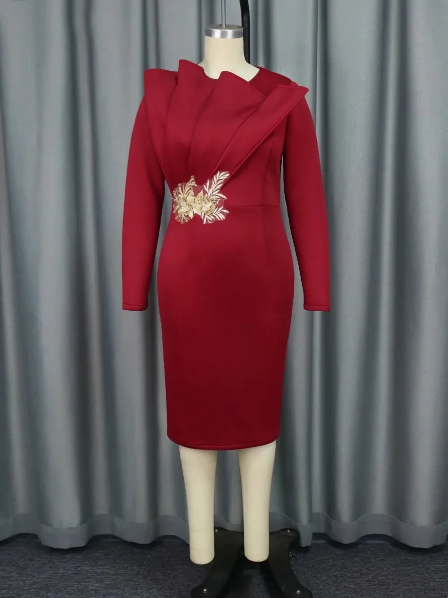 Elegant Long Sleeves with Lace Appliques Sheath