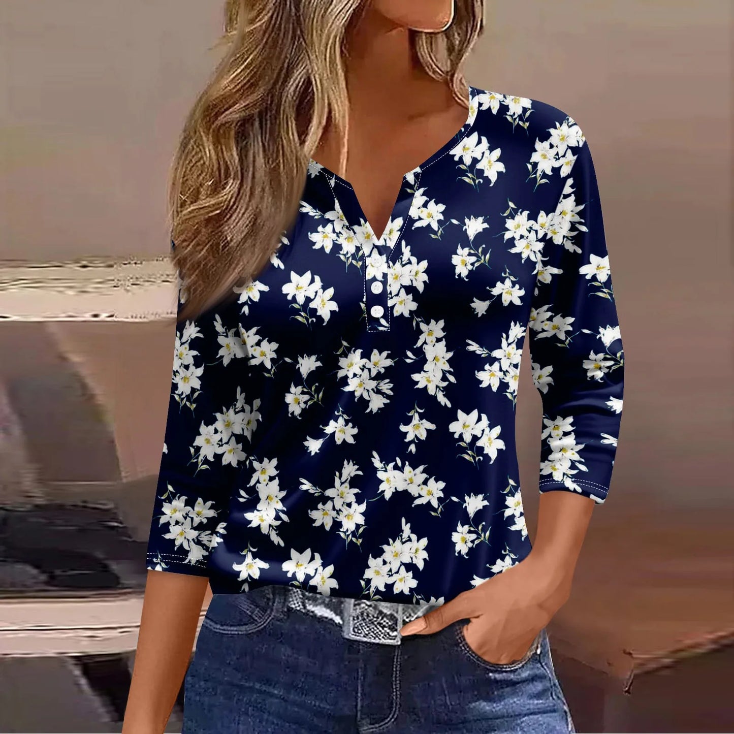 Casual V-Neck Top With 3/4 Sleeve
