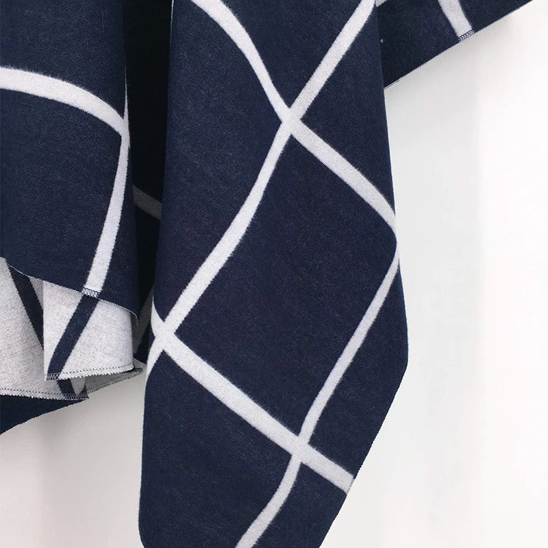 Warm And Fashionable Shawl
