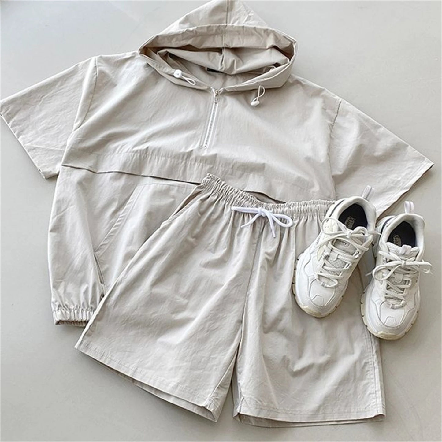 2 Pcs Sport Shorts & Three-quarter Sleeve Top