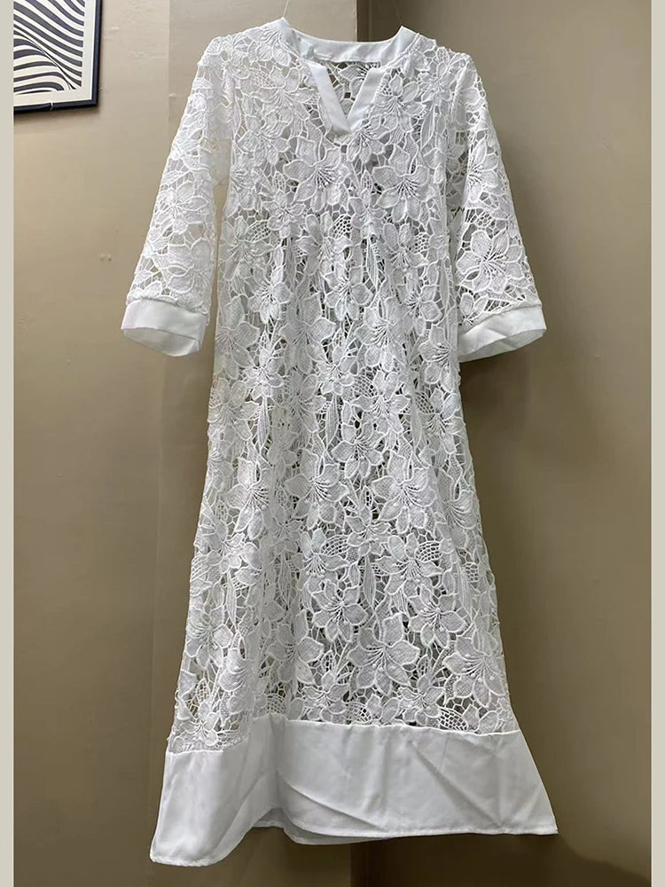 Abrini White Embroidery Lace Dress