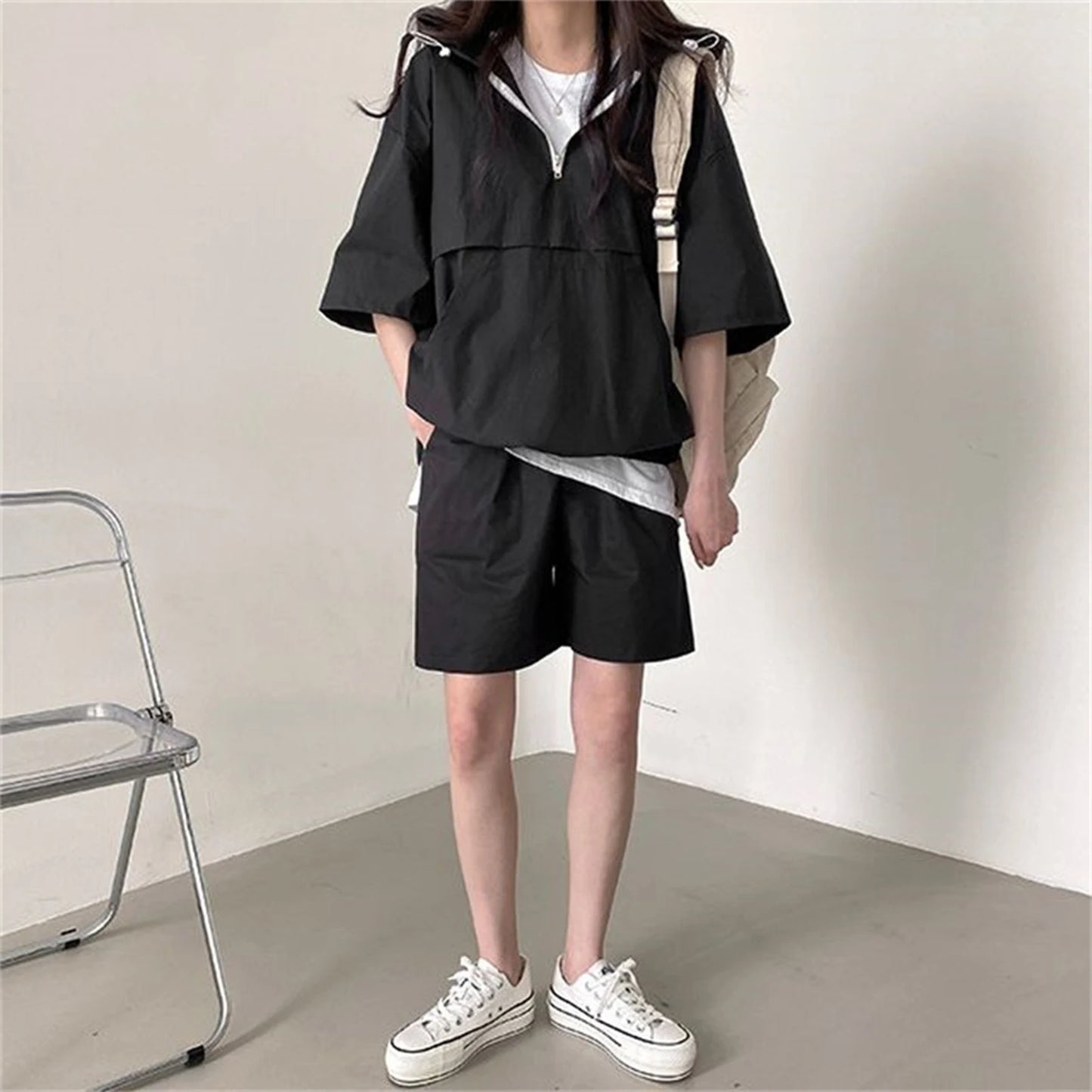 2 Pcs Sport Shorts & Three-quarter Sleeve Top